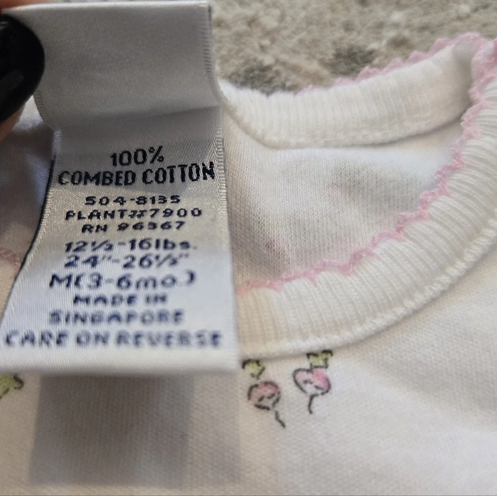 Vintage Y2k Oshkosh B'gosh Cream Bunny Patterned Short Sleeved Onesie